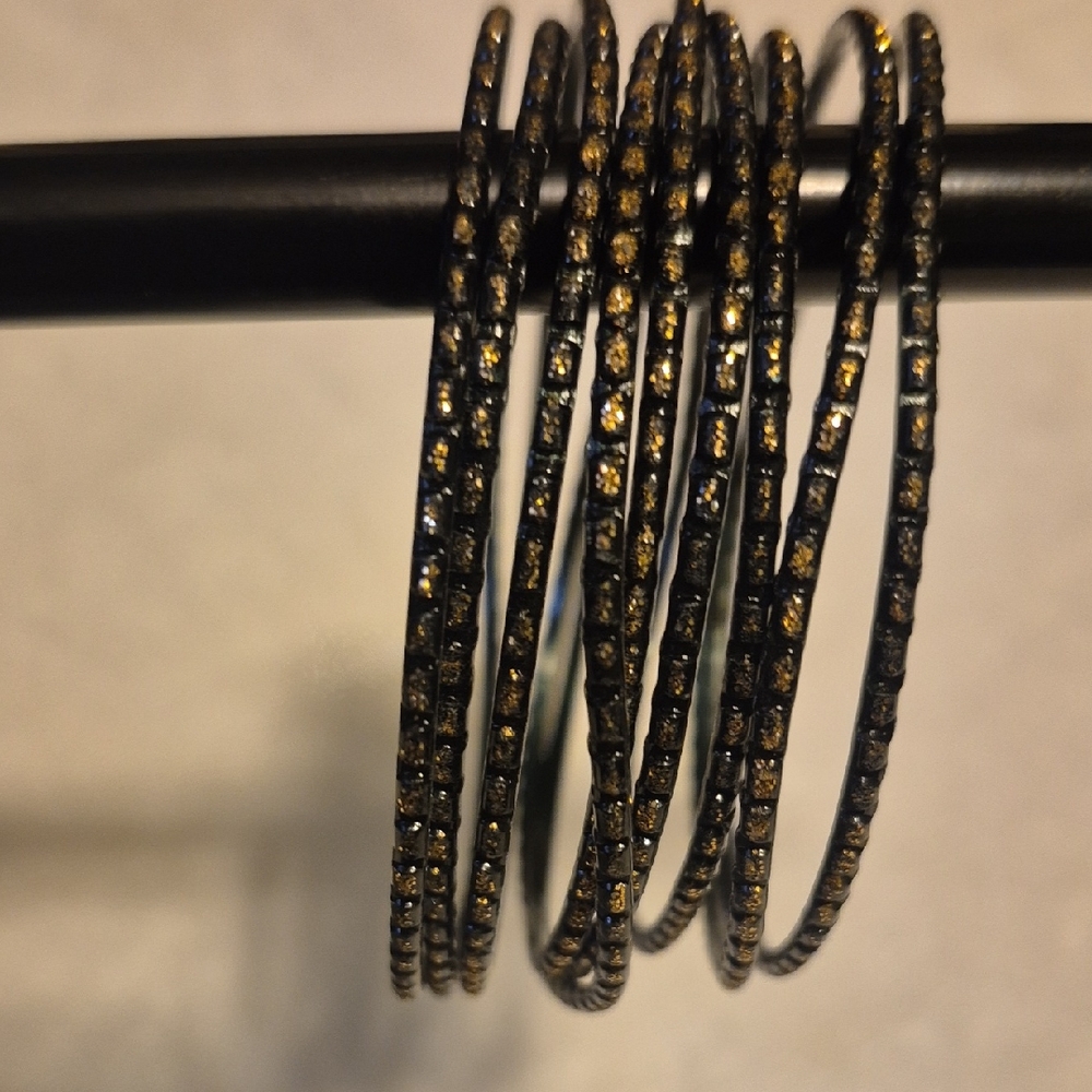 Black and Gold Beaded Multi-Bangle Bracelet Set